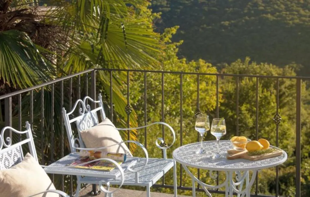 Beautiful Villa Palazzo Adriana Krk Dobrinj 0*,